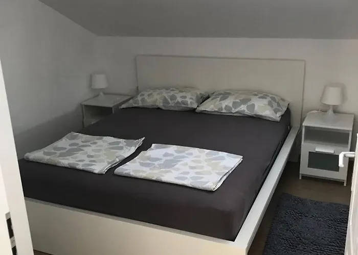 Lägenhet Bakula Mandre